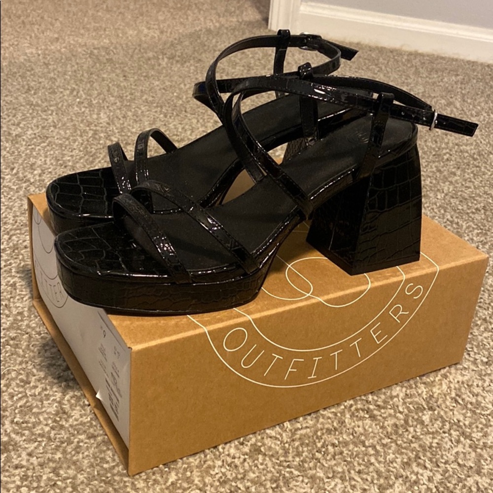 NWT Urban Outfitters Heels